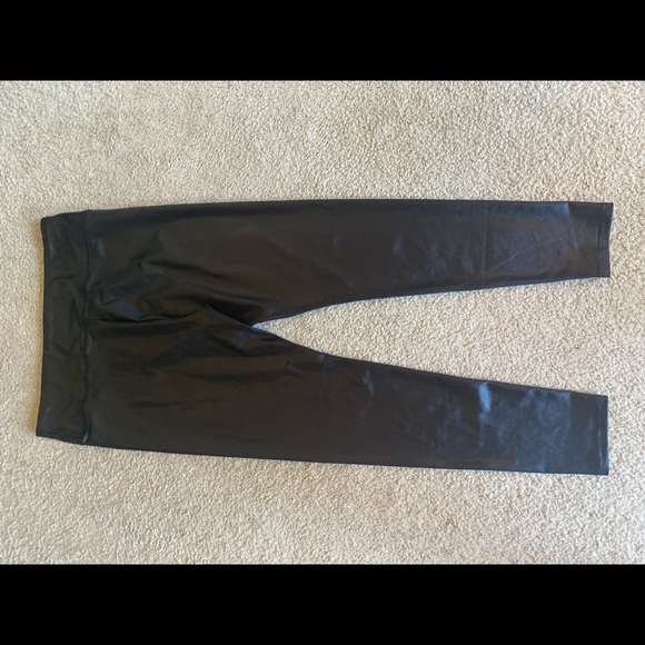 Wild Fable Liquid Leggings - Picture 3 of 3